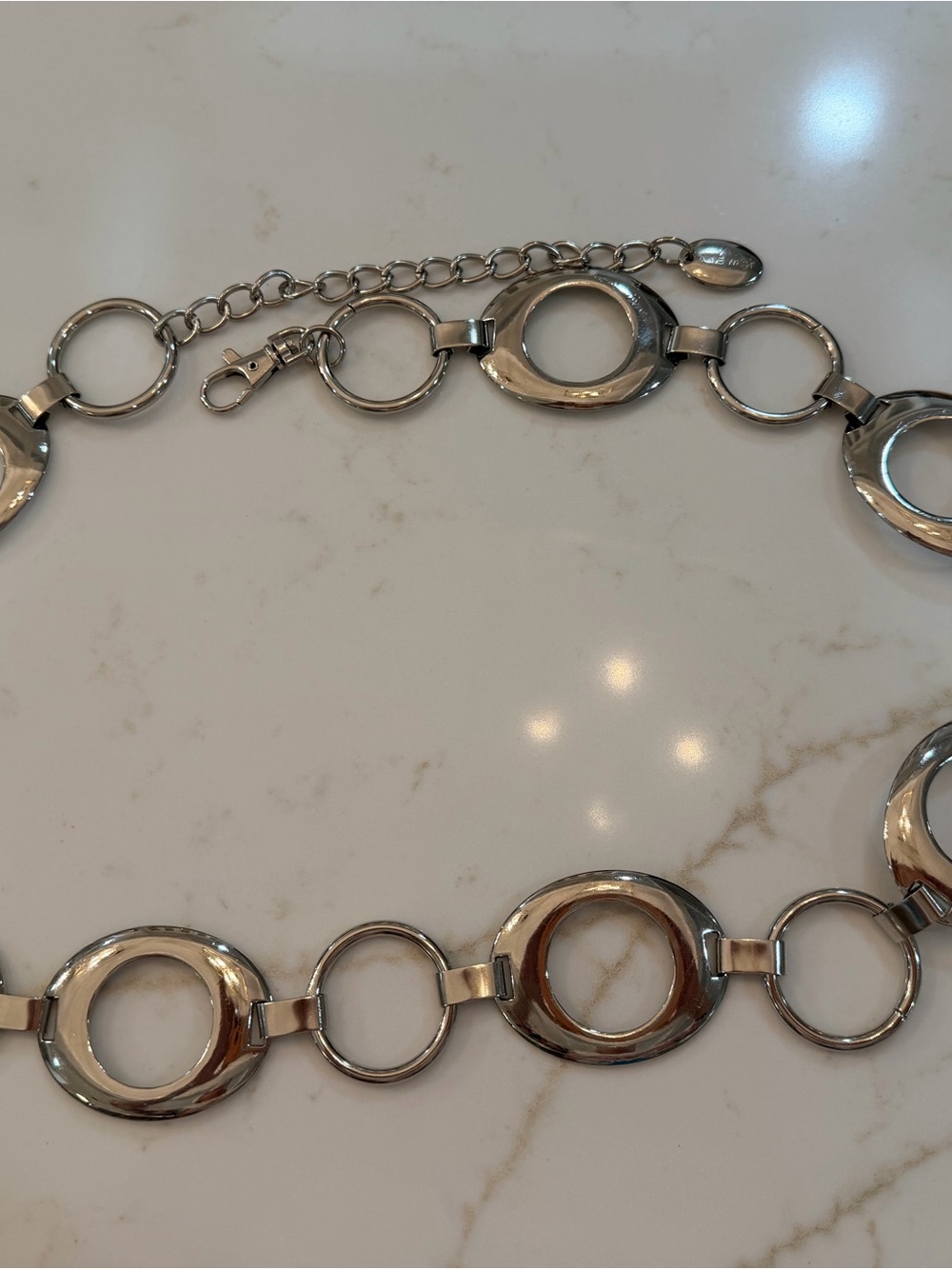 Nine West Silver Open Circle Link Statement Belt